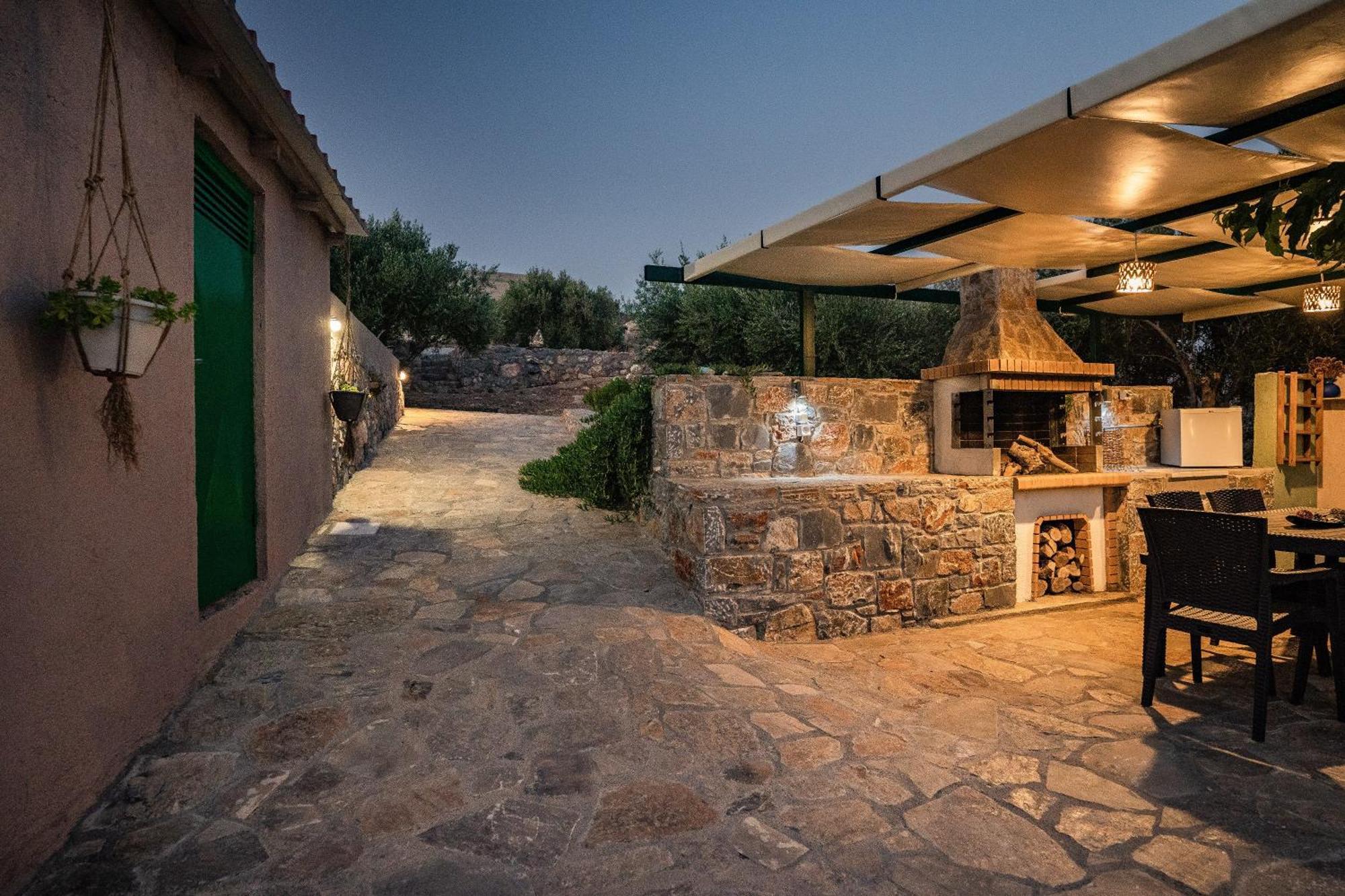 Villa Aktis With Freshwater Pool And Sea View Sissi Exterior foto